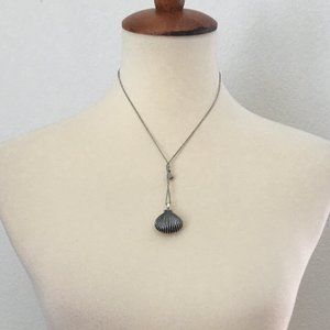 Vintage Seashell Necklace